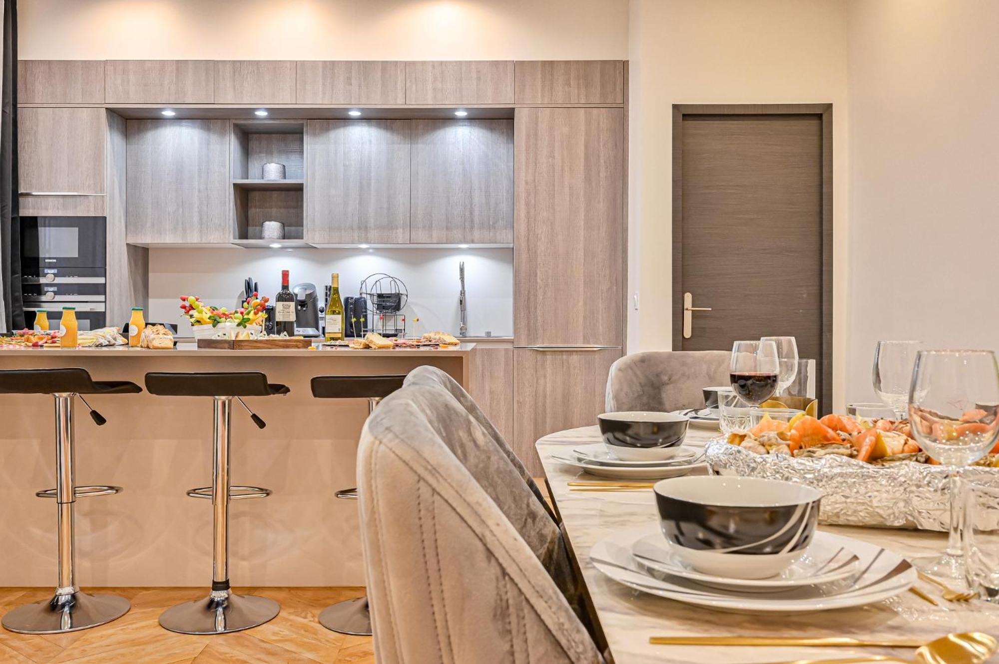 Magnifique De Luxe & Familia - 16 Appartement